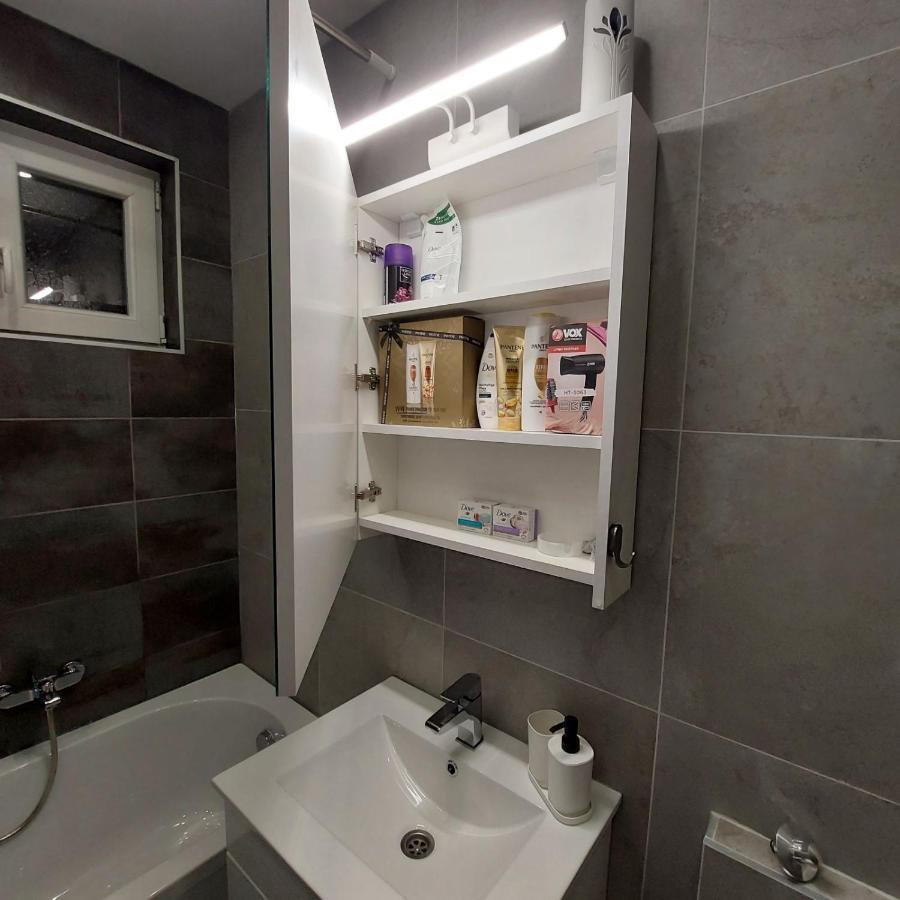 סורצ'ין Apartman Lux Jelena מראה חיצוני תמונה