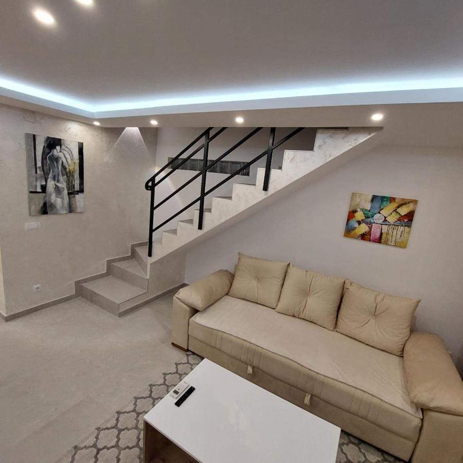 סורצ'ין Apartman Lux Jelena מראה חיצוני תמונה