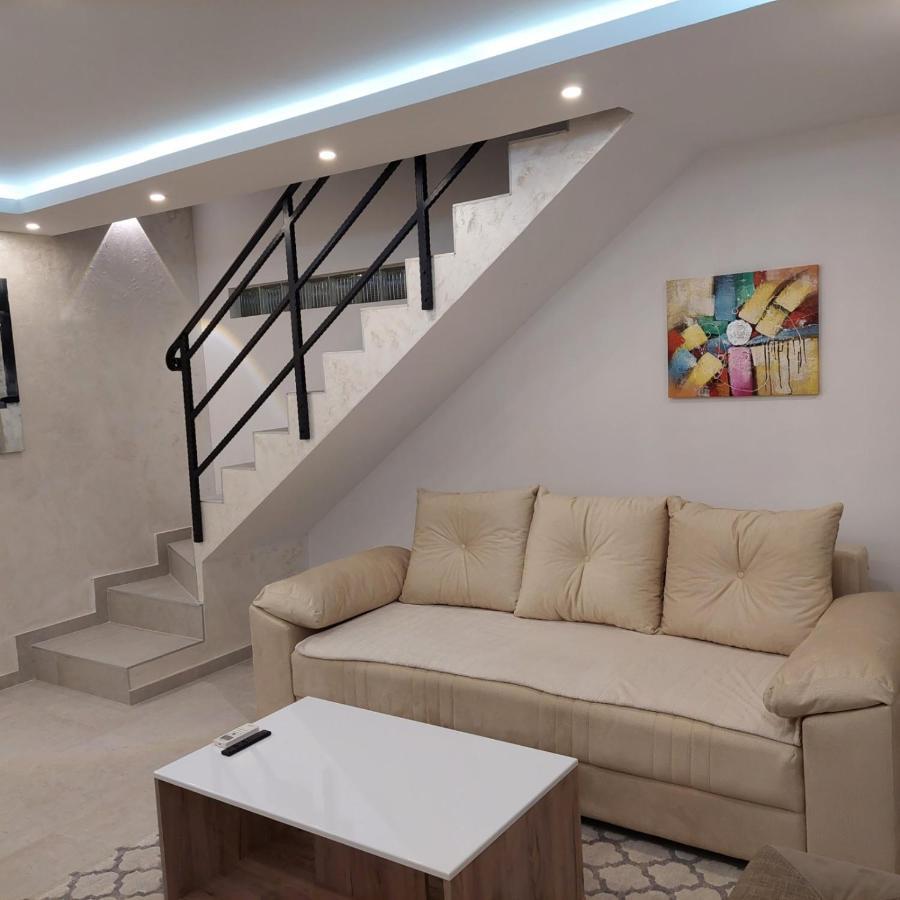 סורצ'ין Apartman Lux Jelena מראה חיצוני תמונה